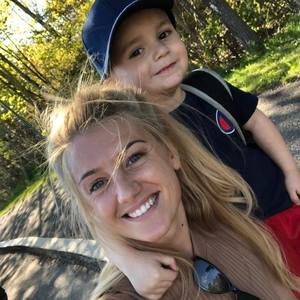 Meet your Posher, Kelly